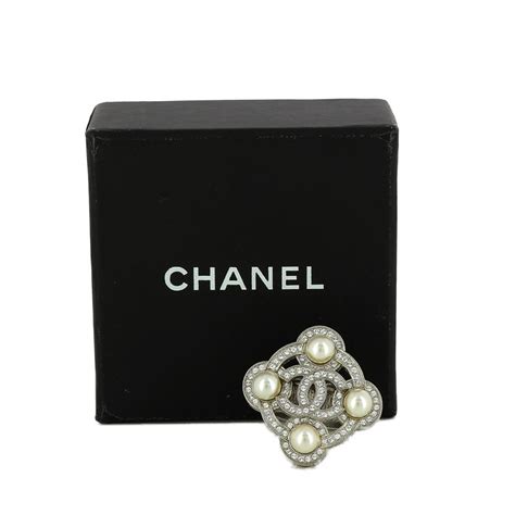 bague fantaisie chanel|bague Chanel collection.